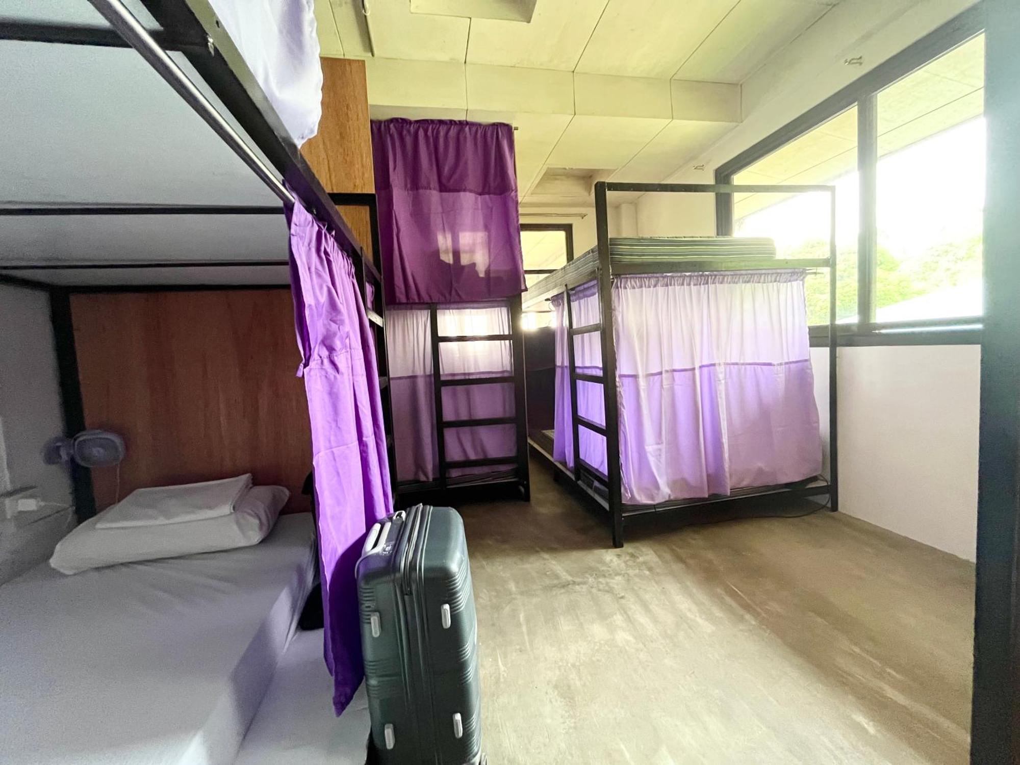Uncharted Hostel بويرتو غاليرا المظهر الخارجي الصورة