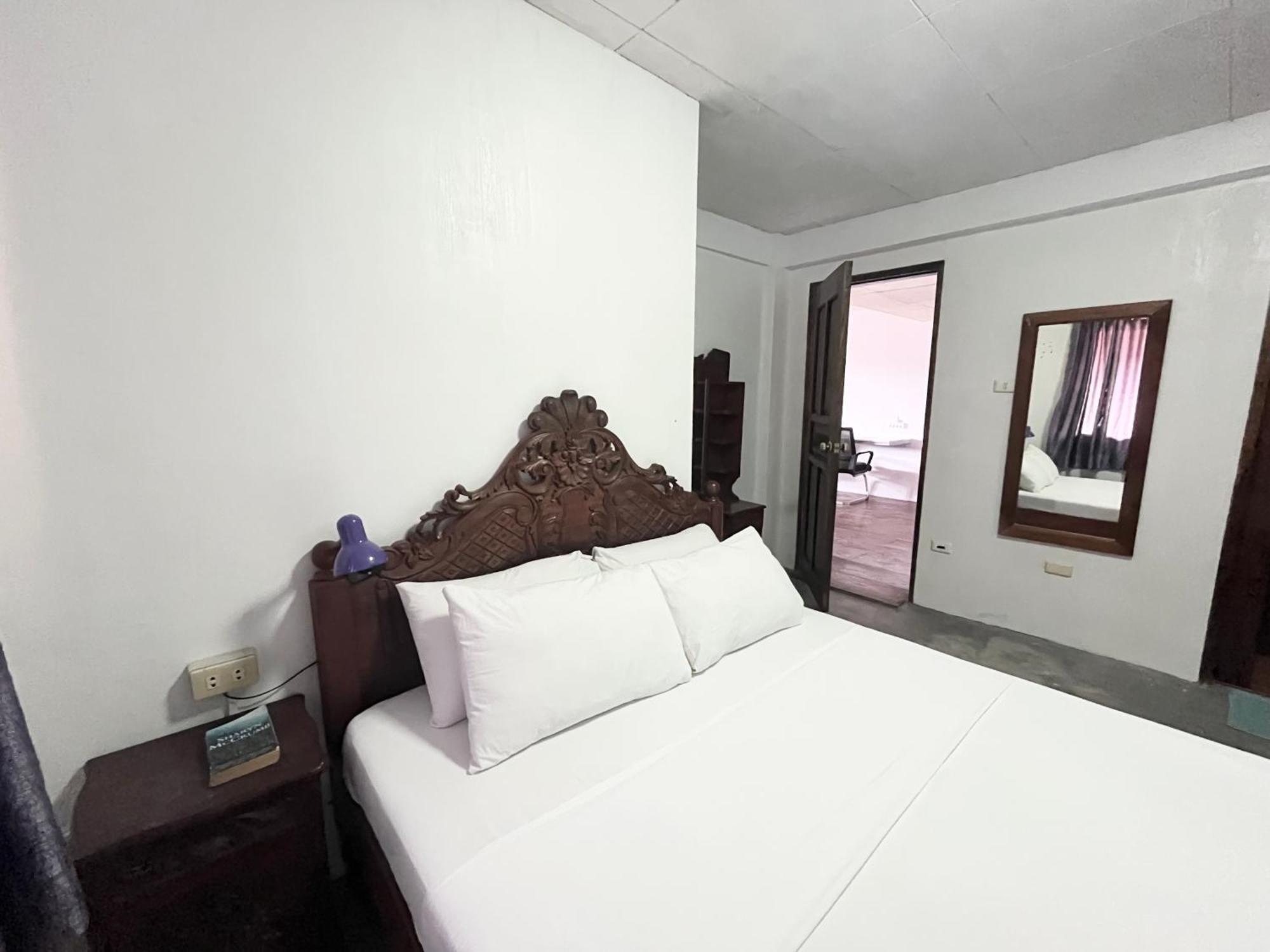 Uncharted Hostel بويرتو غاليرا المظهر الخارجي الصورة